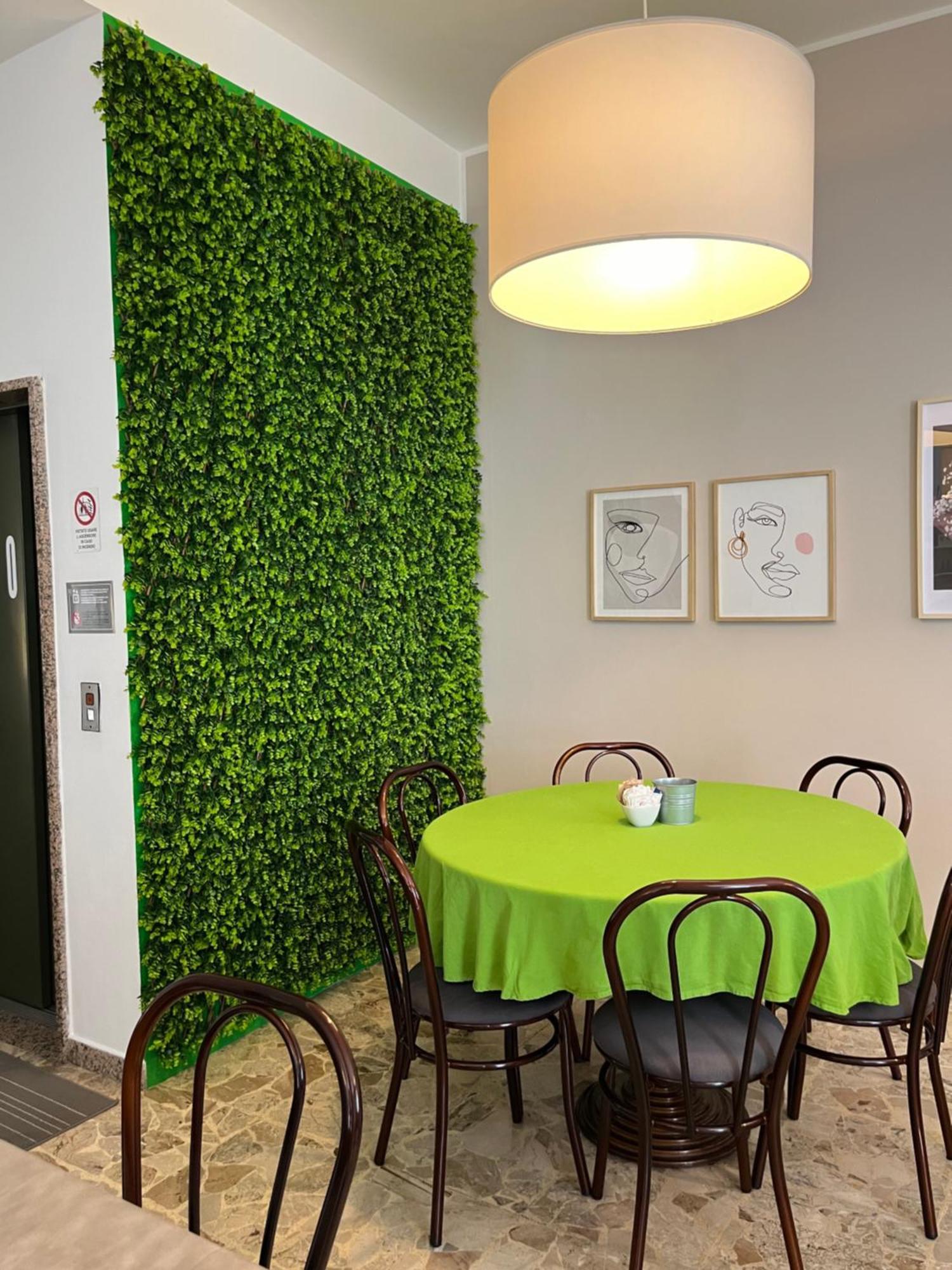 רימיני T Hotel מראה חיצוני תמונה